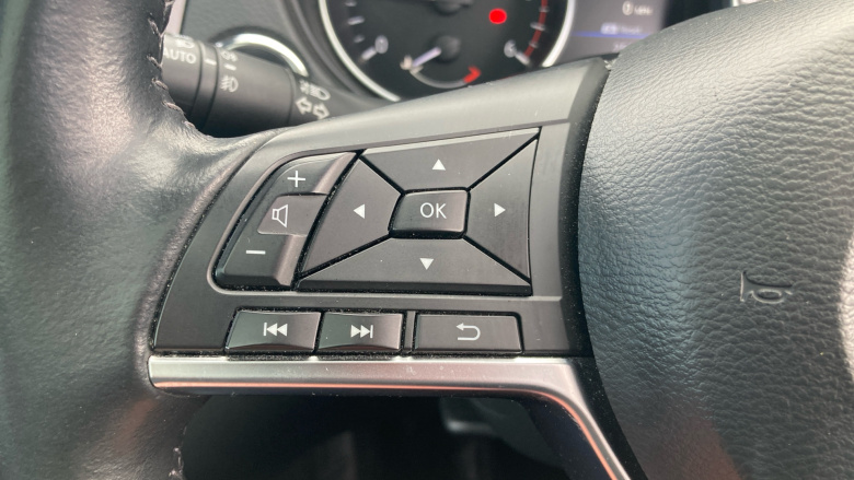 Nissan Qashqai 1.5 dCi 115 Tekna 5dr Diesel Hatchback